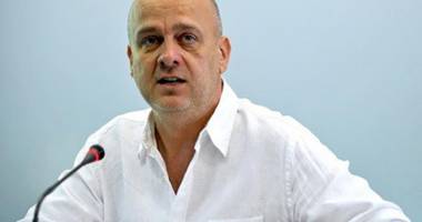 Stire din Economie : Sindicatele vor propune măsuri care "să stopeze jaful pe banul public" din industria de apărare