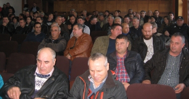 Sindicatele constănțene strâng semnături pentru greva generală - 4