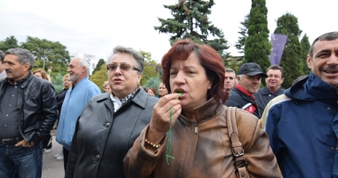 Sindicatele au ieșit în stradă să apere interesele statului la Oil Terminal - 7