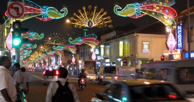 Stire din Actualitate : Singapore, în stare de șoc în urma unor revolte violente