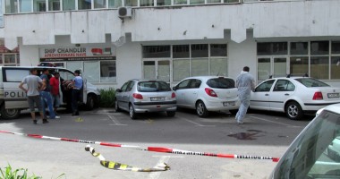 GEST NECUGETAT! Un tânăr de 22 de ani s-a aruncat de la etajul 5 - IMAGINI ȘOCANTE - 5