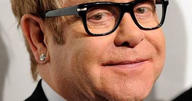 Stire din Monden : Elton John se va căsători cu partenerul lui de viață