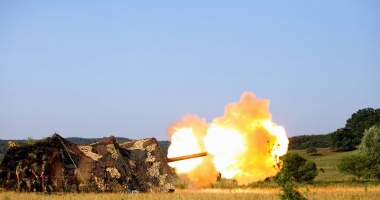 "Sirenă" printre "Rechinii Albi"! Merge fără frică în Afganistan - 2