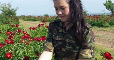 "Sirenă" printre "Rechinii Albi"! Merge fără frică în Afganistan - 4