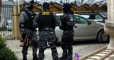 Stire din Eveniment : Sirianul care aproviziona cu țigări bișnițarii de la Abator a fost arestat
