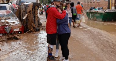 Sistemul de avertizare al Valenciei nu a funcționat. Oamenii au fost luați pe sus de viitură