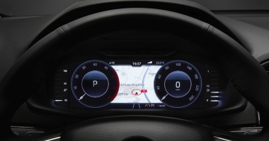 Skoda propune șoferilor cel mai nou SUV din vârful segmentului său, Karoq - 4