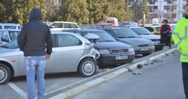 Individul care a condus beat și a făcut praf cinci mașini, arestat - 3