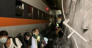 Un tren a deraiat în Taiwan. Sunt cel puţin 36 de morţi şi peste 70 de răniţi - 2