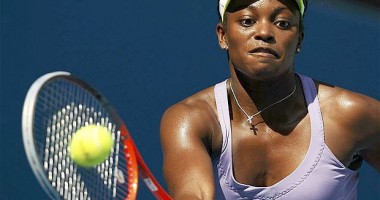 Stire din Sport : Tenis: Sloane Stephens, victorioasă în fața Serenei Williams, la Australian Open