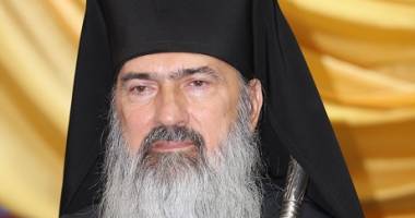 Stire din Cultură-Educație : Slujbă de așezare în racle, la "Sfânta Maria"