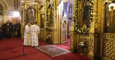 Stire din Cultură-Educație : Slujbe şi clopote trase, la aniversarea Unirii Principatelor Române