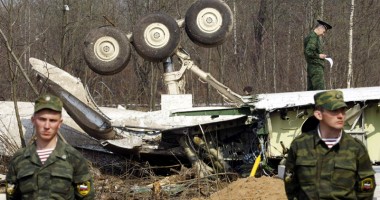 Stire din Actualitate : Urme de explozibil, descoperite pe epava avionului prăbușit la Smolensk