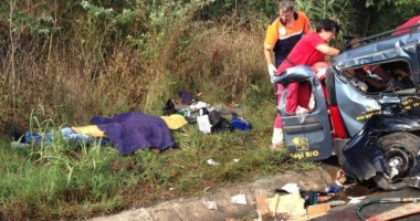 Galerie FOTO. Accident rutier CUMPLIT în Constanța: UN MORT și OPT RĂNIȚI - 2
