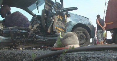 Galerie FOTO. Accident rutier CUMPLIT în Constanța: UN MORT și OPT RĂNIȚI - 8