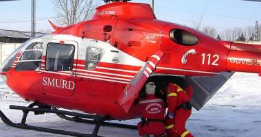 Stire din Eveniment : Turiști surprinși de o avalanșă la Bâlea Lac. Un elicopter SMURD intervine