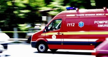 Stire din Eveniment : ACCIDENT ÎN STAȚIUNEA MAMAIA. Cinci tineri au fost transportați la spital