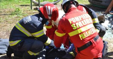 Stire din Eveniment : O persoană a căzut de pe schelă, în stațiunea Mamaia. Intervin salvatorii