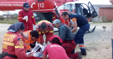 EXPLOZIE PUTERNICĂ LÂNGĂ O BENZINĂRIE DIN CONSTANȚA. ELICOPTERUL SMURD A PRELUAT VICTIMA - 2
