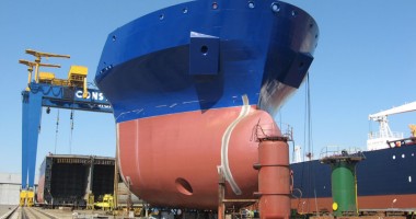 SNC va începe construcția primului tanc petrolier de 50.000 tdw în 2014 - 2