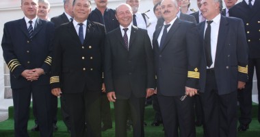 Șantierul Naval Constanța, distins cu Ordinul "Meritul Industrial și Comercial" - în grad de Mare Ofițer - 13