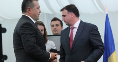 Șantierul Naval Constanța, distins cu Ordinul "Meritul Industrial și Comercial" - în grad de Mare Ofițer - 8