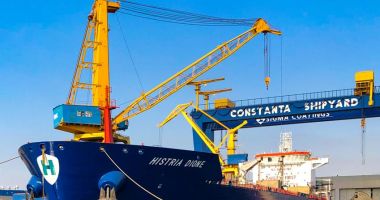 Stire din Economie : SNC a lansat la apă tancul de produse petroliere și chimice "Histria Dione"