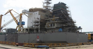 Șantierele navale își pun centurile de salvare - 5