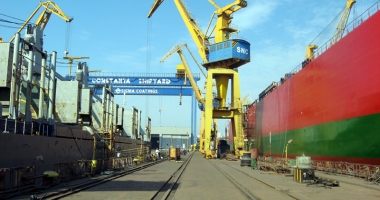 Stire din Economie : Șantierul Naval Constanța - cea mai profitabilă unitate din industria navală românească, în anul 2016