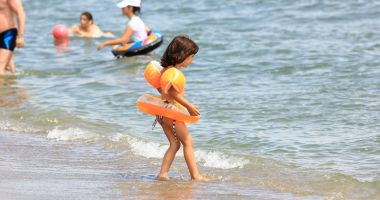 Stire din Social : Soare și temperaturi plăcute, pe litoral