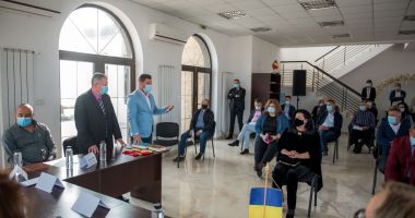 Stire din Politică-Administrație : S-a constituit Consiliul Local Techirghiol. PNL deţine majoritatea