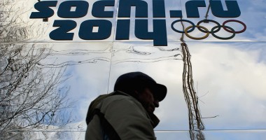 Stire din Sport : A început ceremonia de deschidere a Jocurilor Olimpice 2014 de la Soci