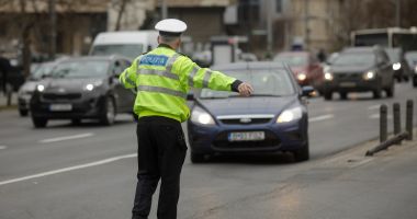 Stire din Actualitate : Codul rutier 2023. Unii şoferi s-ar putea trezi cu suspendarea înmatriculării auto