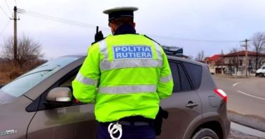 Stire din Eveniment : După ce a băut zdravăn, un șofer din Constanța s-a urcat la volan, dar a fost prins de polițiști