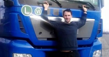 Stire din Eveniment : Șofer român de TIR, omorât cu maceta. Ultimele cuvinte, spuse chiar ucigașului său
