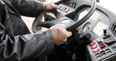 Stire din Eveniment : Șofer de autocar beat, prins de polițiști pe Autostrada Soarelui