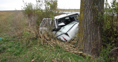 Grav accident rutier. Șoferul, de doar 25 de ani, a murit