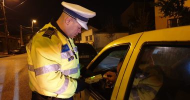 Stire din Eveniment : Dosare penale pentru șoferi beți și fără permis