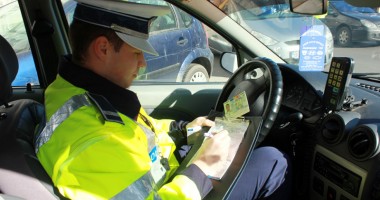 Stire din Eveniment : Șoferi prinși băuți la volan  pe străzile din Constanța