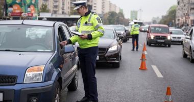 Stire din Social : S-a terminat cu șoferii fără RCA sau ITP. Viitorul Cod Rutier îi transformă în pietoni