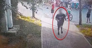 Stire din Eveniment : Şoferul de 17 ani care a accidentat mortal un copil a fost arestat preventiv
