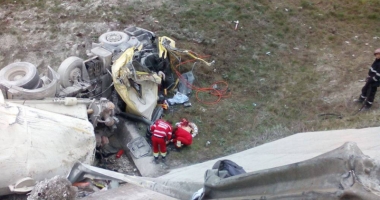 Accident rutier grav la intrarea în Constanța.  Medicii nu au mai putut face nimic să-i salveze viața - 5