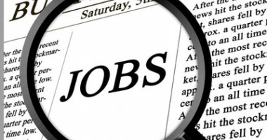 Stire din Social : INS. Aproape jumătate din românii în vârstă de muncă nu lucrează