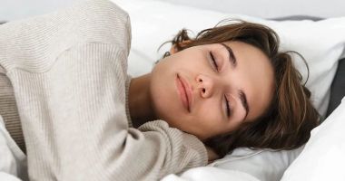 Stire din Sănătate : Iată câteva sfaturi utile pentru a adormi mai repede