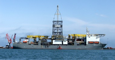 Stire din Economie : Extracția de gaze în Marea Neagră ar putea începe spre sfârșitul deceniului