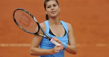 Stire din Sport : Sorana Cîrstea, în turul doi al calificărilor,  la Roland Garros