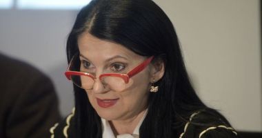 Stire din Social : Ministrul Sănătății, despre Florin Busuioc: Are parte de "cele mai bune îngrijiri la Spitalul din Craiova"