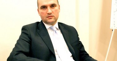 Stire din Diverse : DNA. Directorul general al Antena TV Group, urmărit penal pentru șantaj