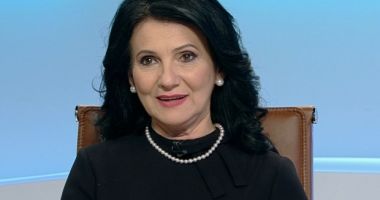 Stire din Sănătate : Sorina Pintea: "Serviciile publice de ambulanță trebuie să funcționeze perfect"
