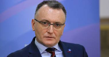 Stire din Cultură-Educație : Ministrul comentează majorările salariale  din Educație